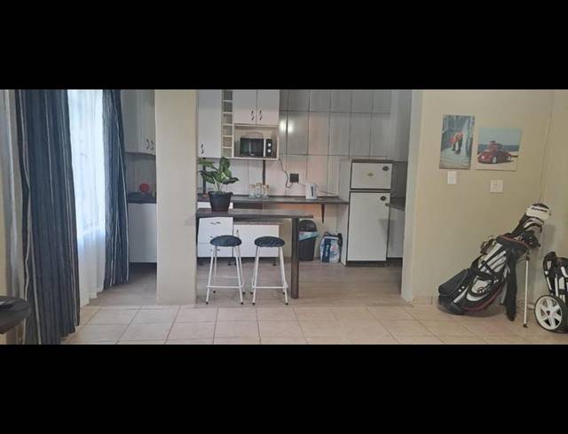 3 BEDROOM HOUSE FOR SALE IN FLORA GARDENS